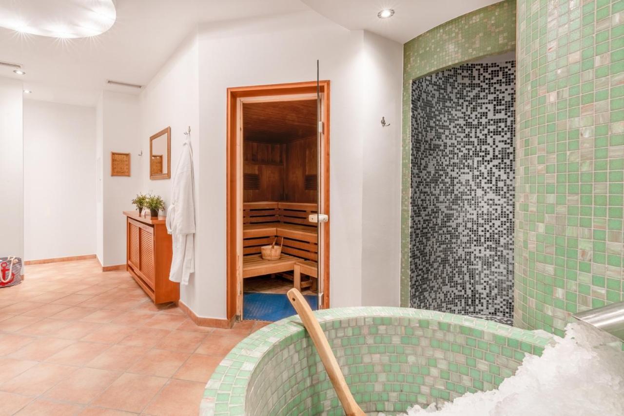 Ferienwohnung Yachtclub Timmendorfer Strand Buitenkant foto