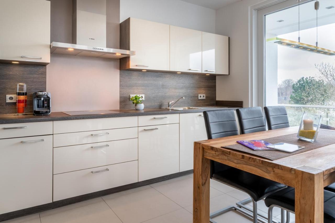 Ferienwohnung Yachtclub Timmendorfer Strand Buitenkant foto